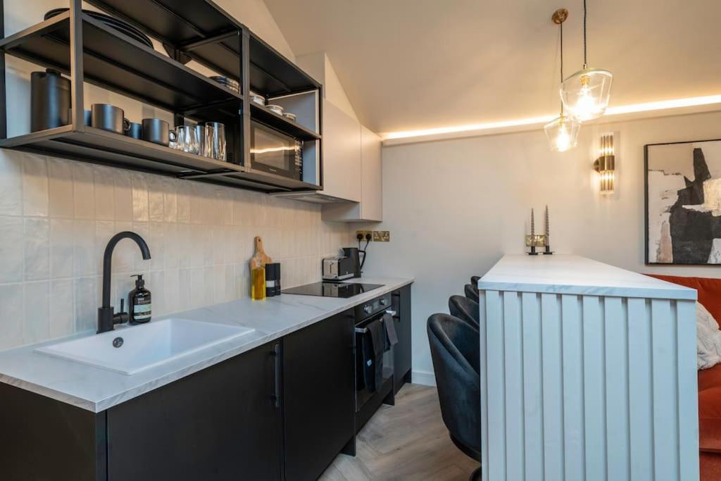 Chic Cotswold Tiny Home - Oddity House Blockley Buitenkant foto
